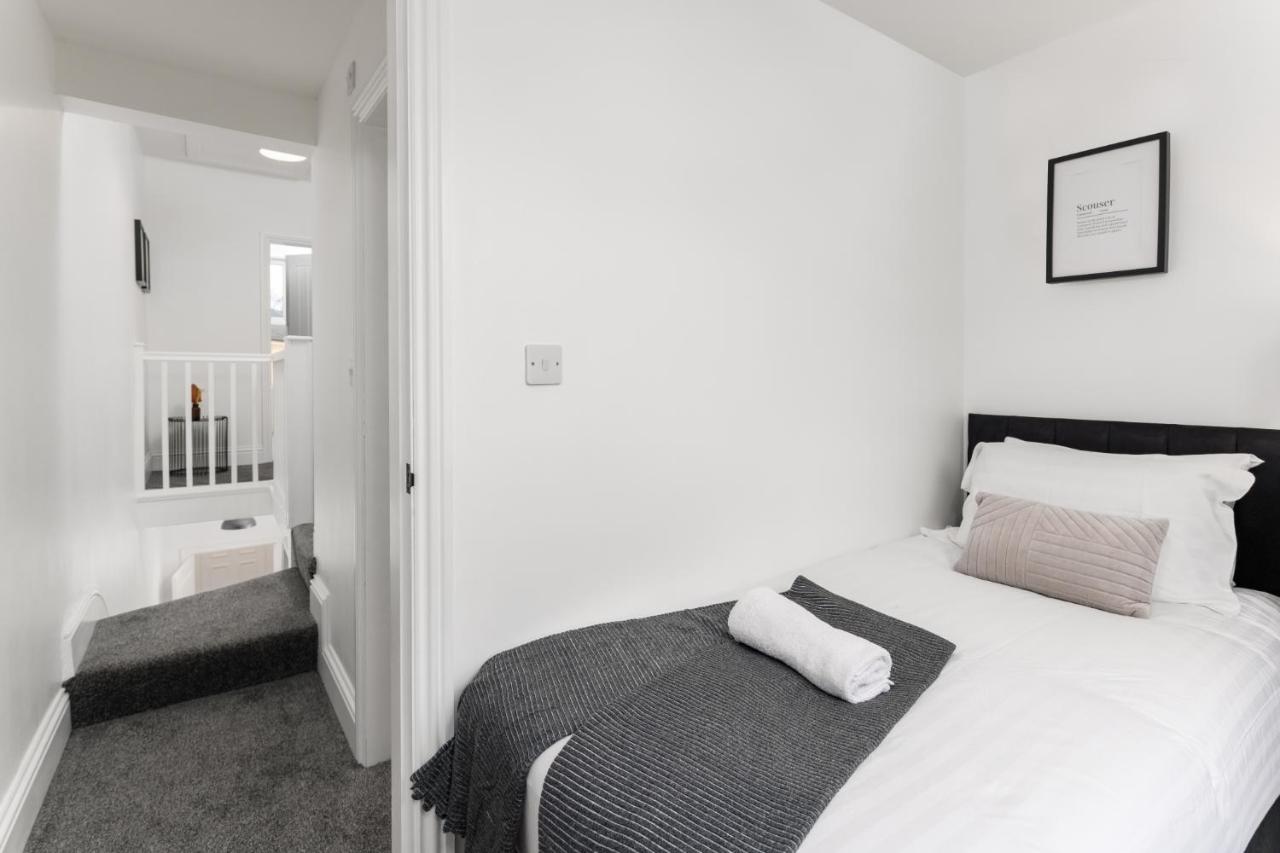 Air Host And - Walton Breck - Sleeps 5 Free Parking, 10 Minutes To Centre Holiday home Liverpool